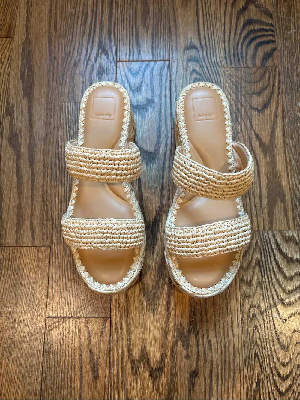 NWOT Dolce Vita Corla  Braided Platform Sandal in Natutal Raffia